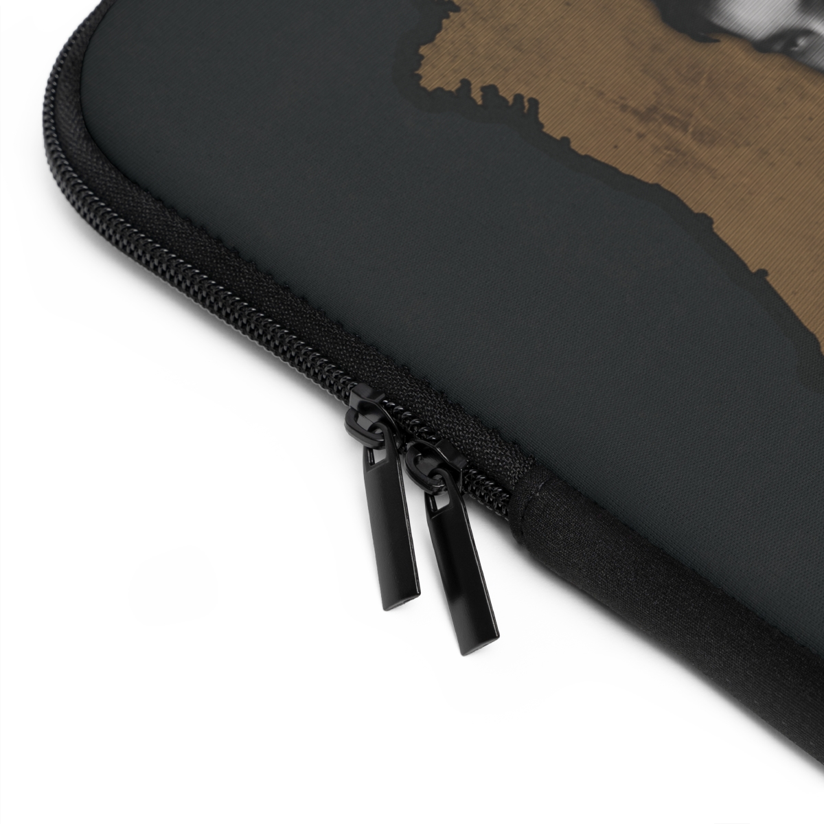 Aleczaender Laptop Sleeve, close up